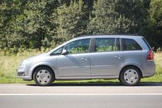 Opel Zafira_2.JPG